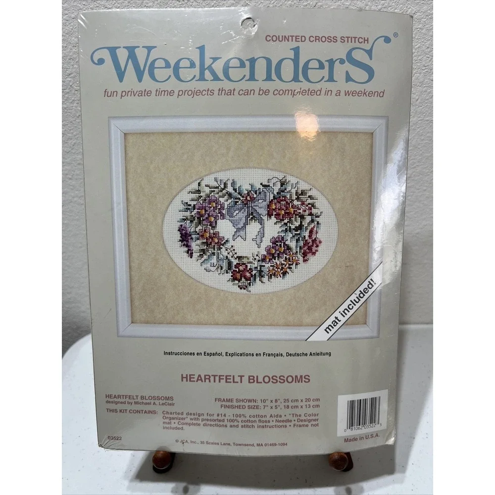 Weekenders Counted Cross‎ Stitch Kit 03522 Heartfelt Blossoms Includes Mat 5x7
